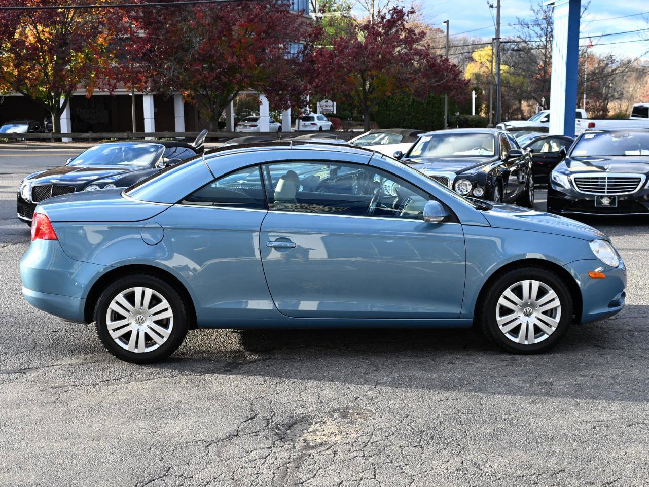 Used 2007 Volkswagen Eos 2.0T FWD image 6