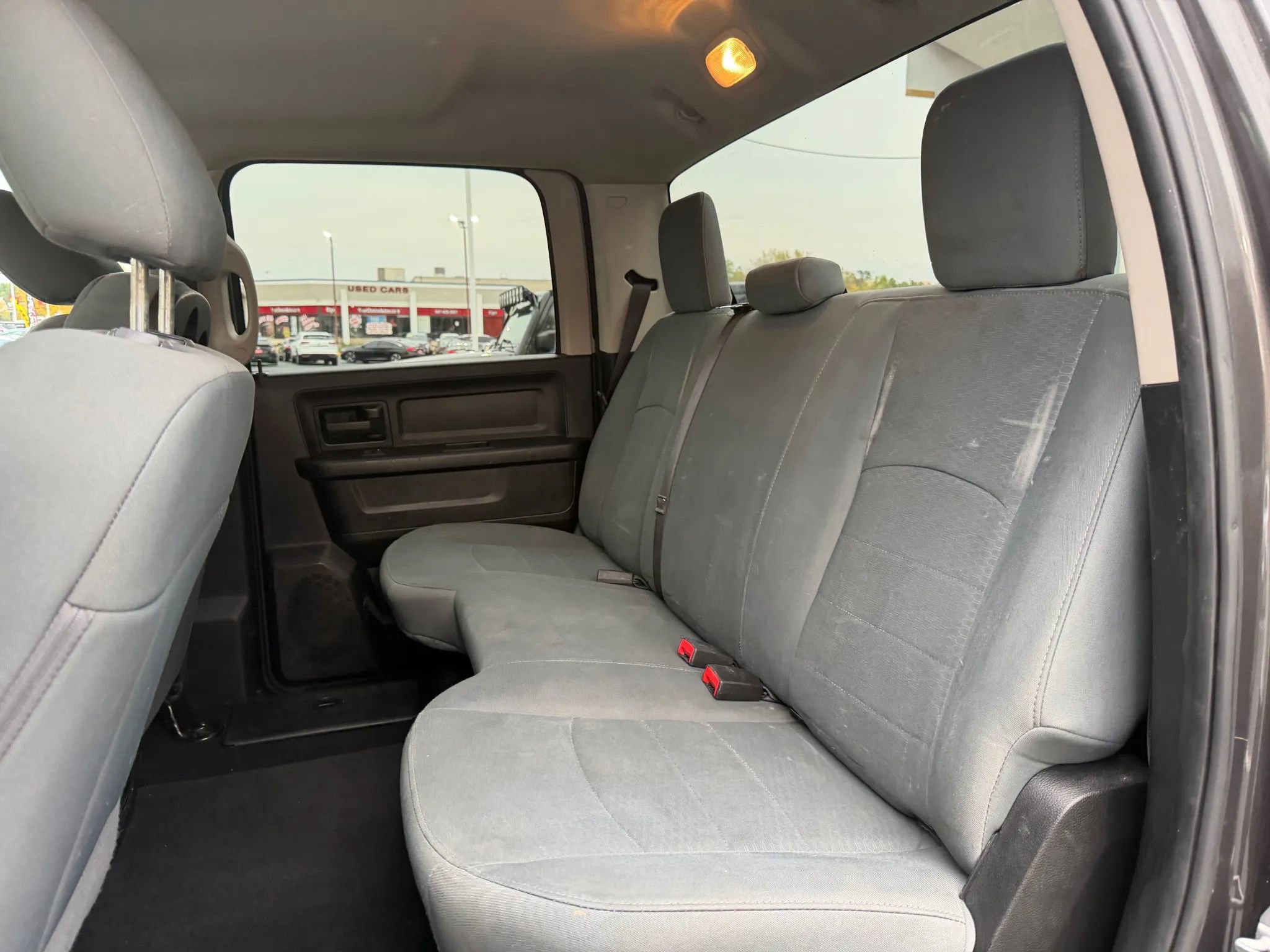 Used 2018 RAM 2500 Tradesman w/ Chrome Appearance Group image 23