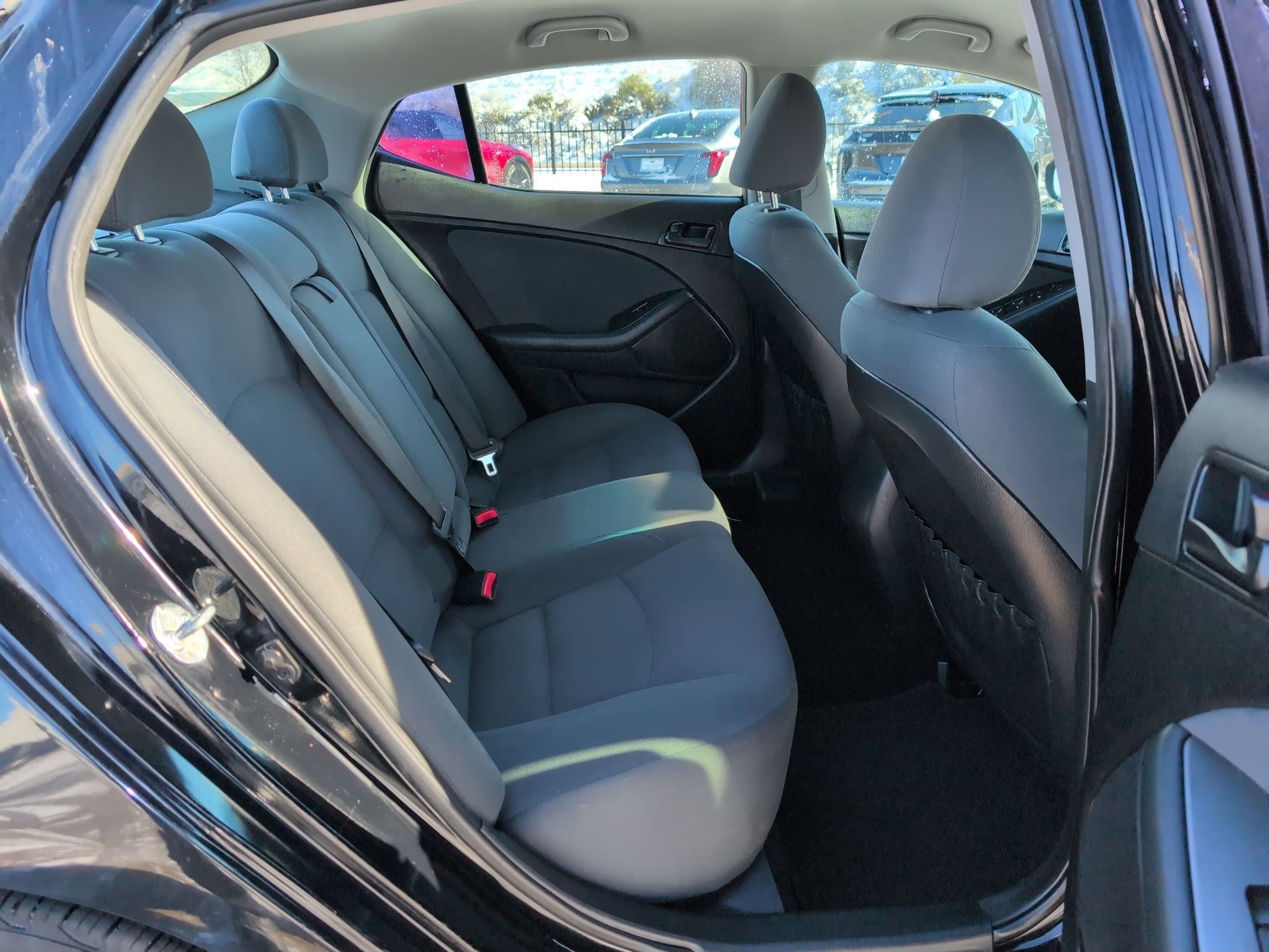 Used 2015 Kia Optima LX image 25