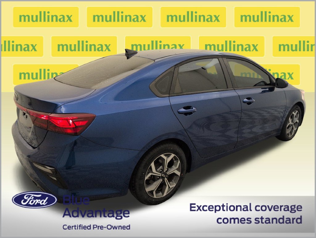 Used 2021 Kia Forte LXS FWD image 3