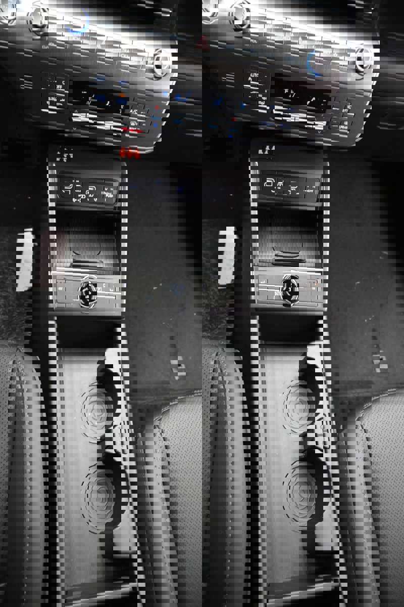 New 2026 Hyundai Kona SEL Premium image 19