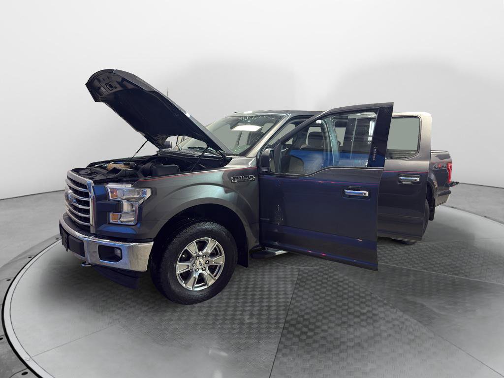 Used 2017 Ford F150 XLT w/ Equipment Group 302A Luxury AWD/4WD image 9