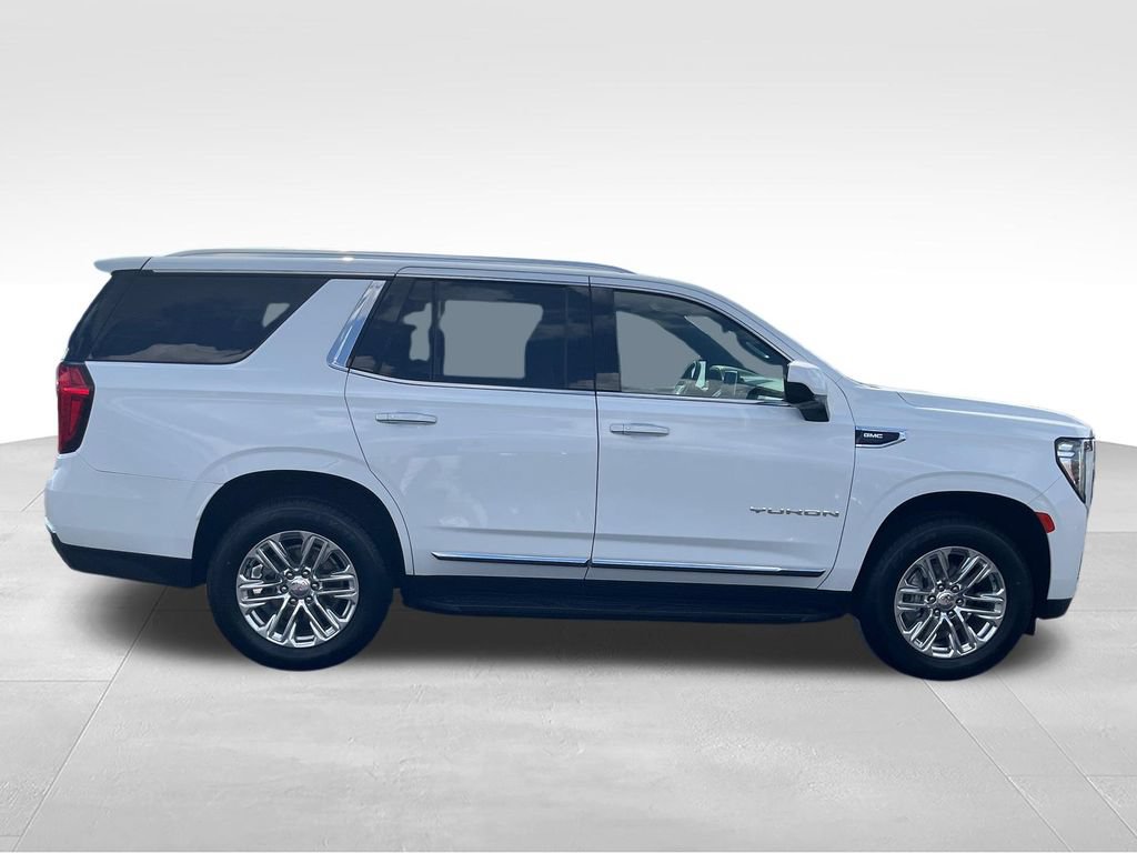 Used 2024 GMC Yukon SLT AWD/4WD image 6