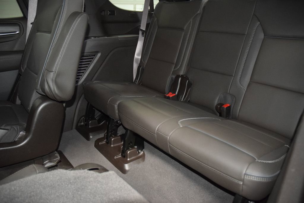Used 2024 GMC Yukon Denali AWD/4WD image 46