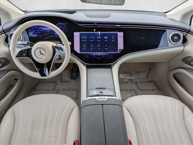 Certified 2022 Mercedes-Benz EQS 580 4MATIC Sedan image 19