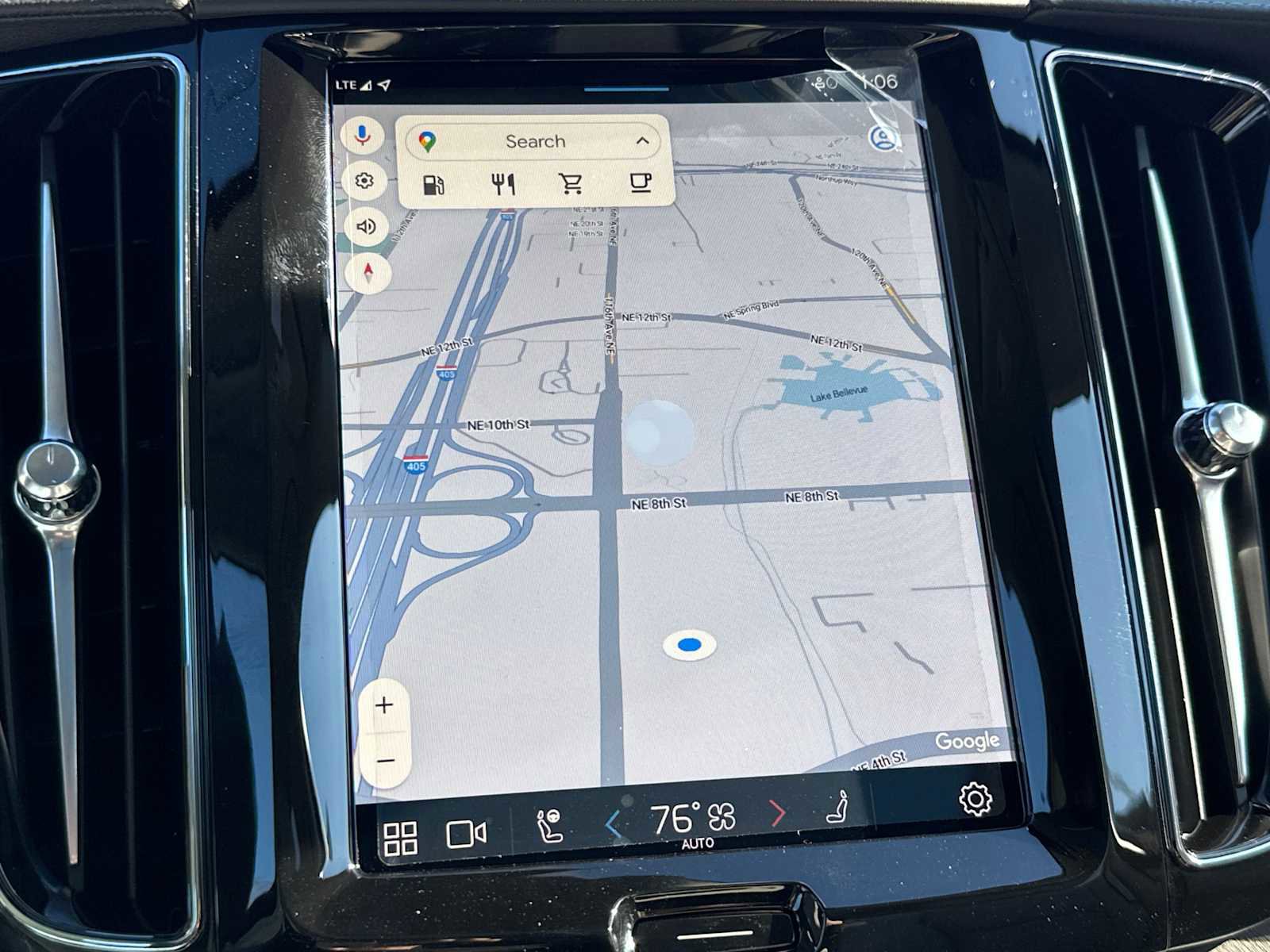 Used 2025 Volvo XC60 B5 Ultra w/ Protection Package Premier image 27