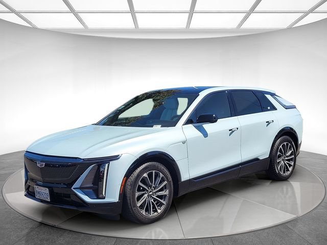 Used 2024 Cadillac Lyriq Sport RWD image 8