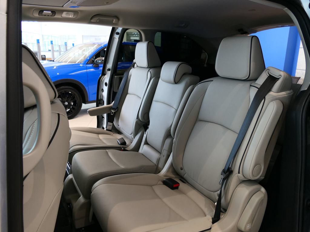 New 2027 Honda Odyssey Touring image 31