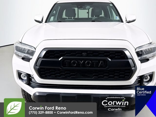 Used 2022 Toyota Tacoma TRD Off-Road w/ TRD Premium Off Road Package AWD/4WD video 2