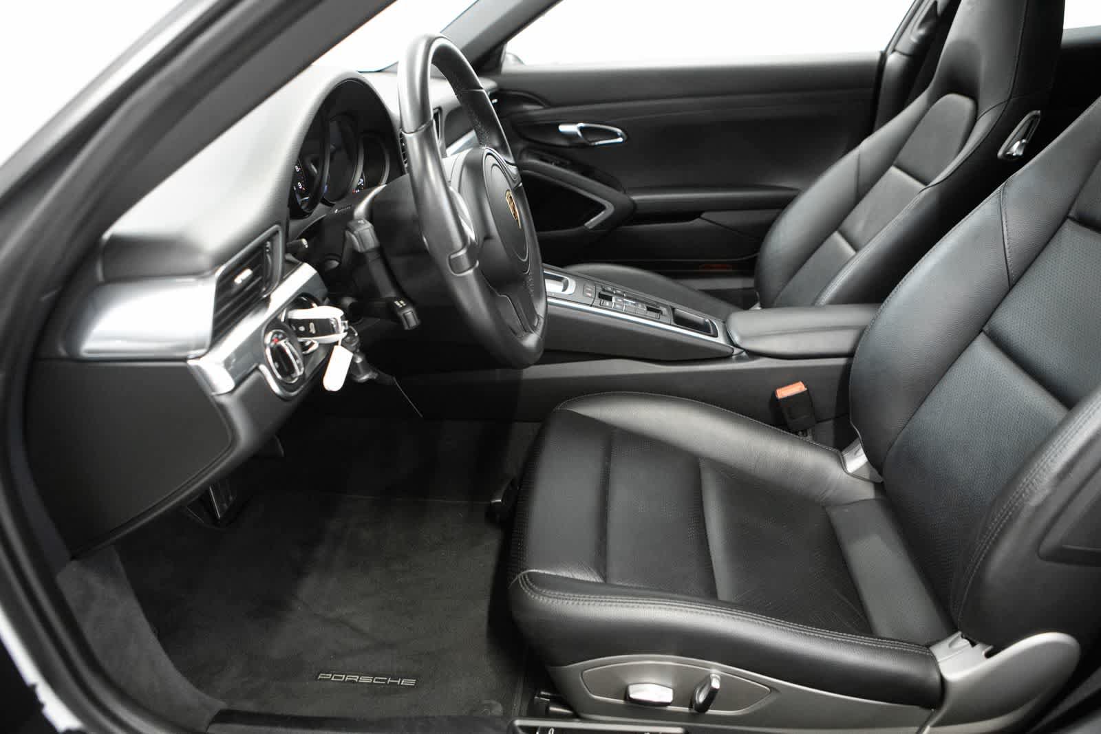Certified 2016 Porsche 911 Carrera RWD image 18