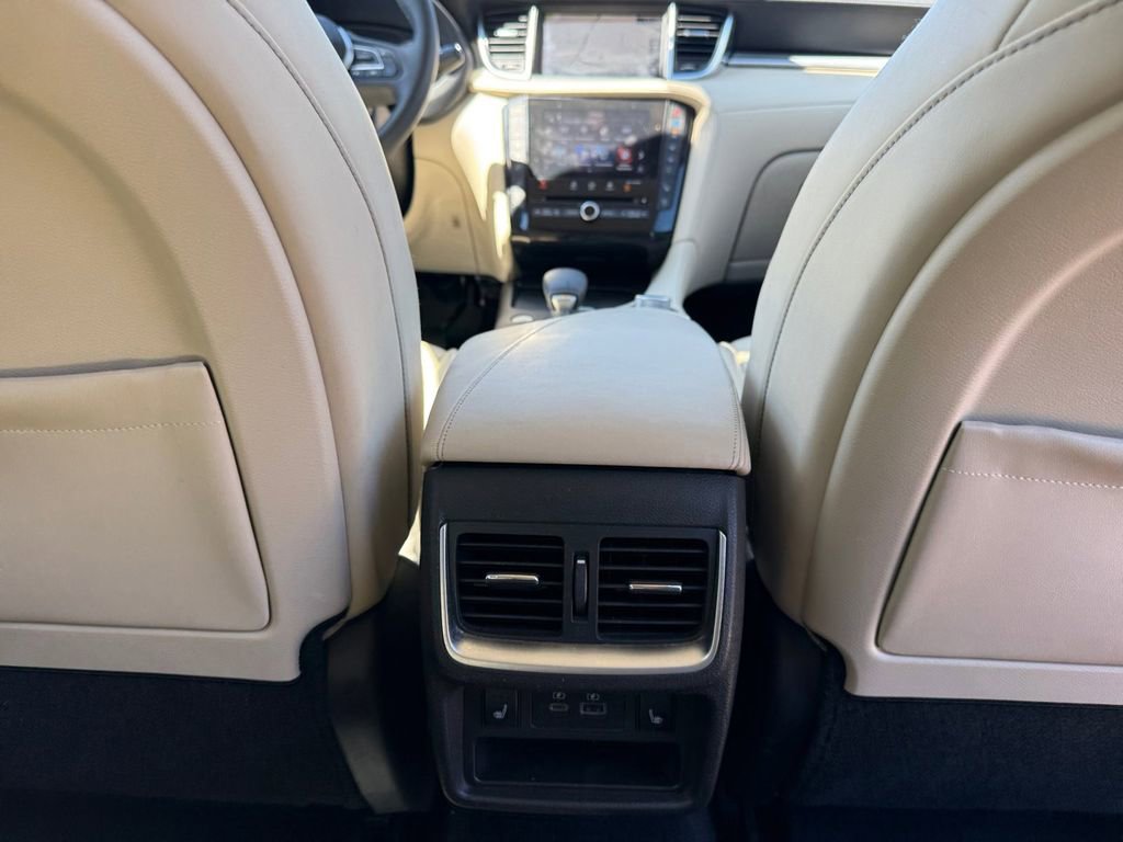 Used 2022 INFINITI QX50 Sensory image 28