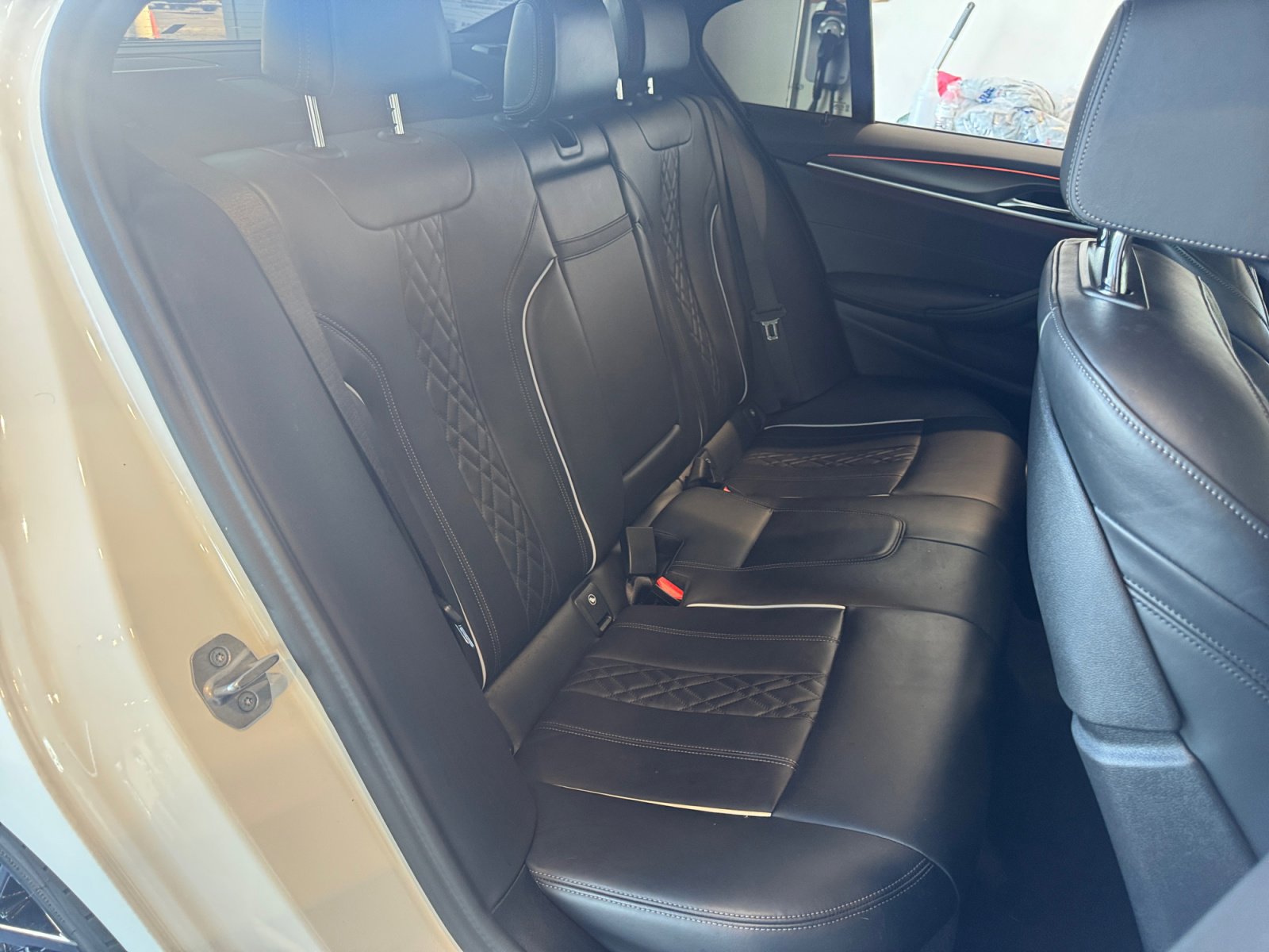 Used 2021 BMW 540i w/ M Sport Package image 18