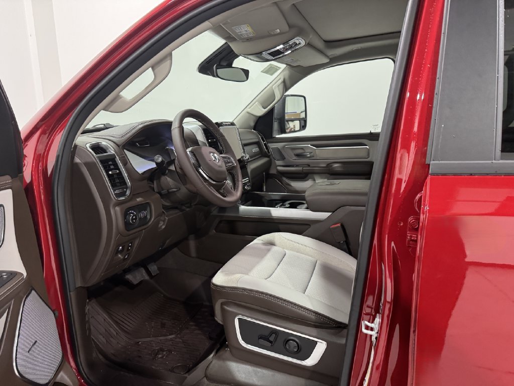 New 2027 RAM 1500 Laramie w/ Laramie Southwest Edition AWD/4WD image 14