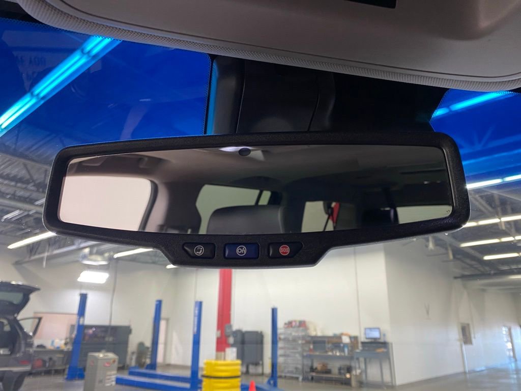 Used 2018 GMC Yukon XL Denali w/ Denali Ultimate Package image 25