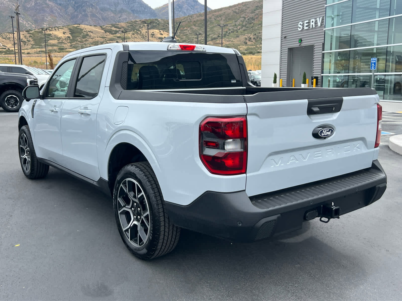 New 2025 Ford Maverick Lariat w/ 4K Tow Package image 10