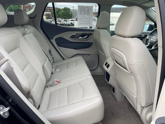 Used 2023 GMC Terrain Denali w/ Denali Premium Package AWD/4WD image 39