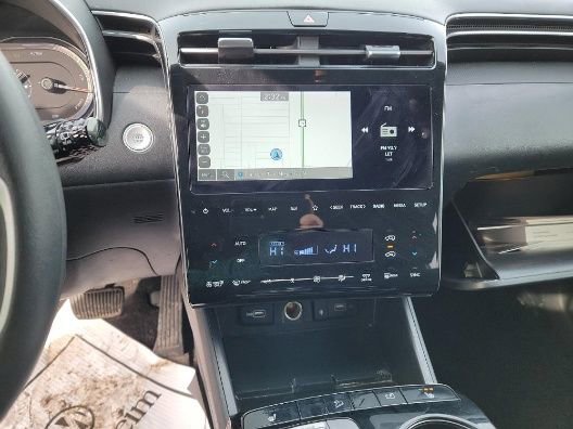 Used 2024 Hyundai Tucson Blue image 9