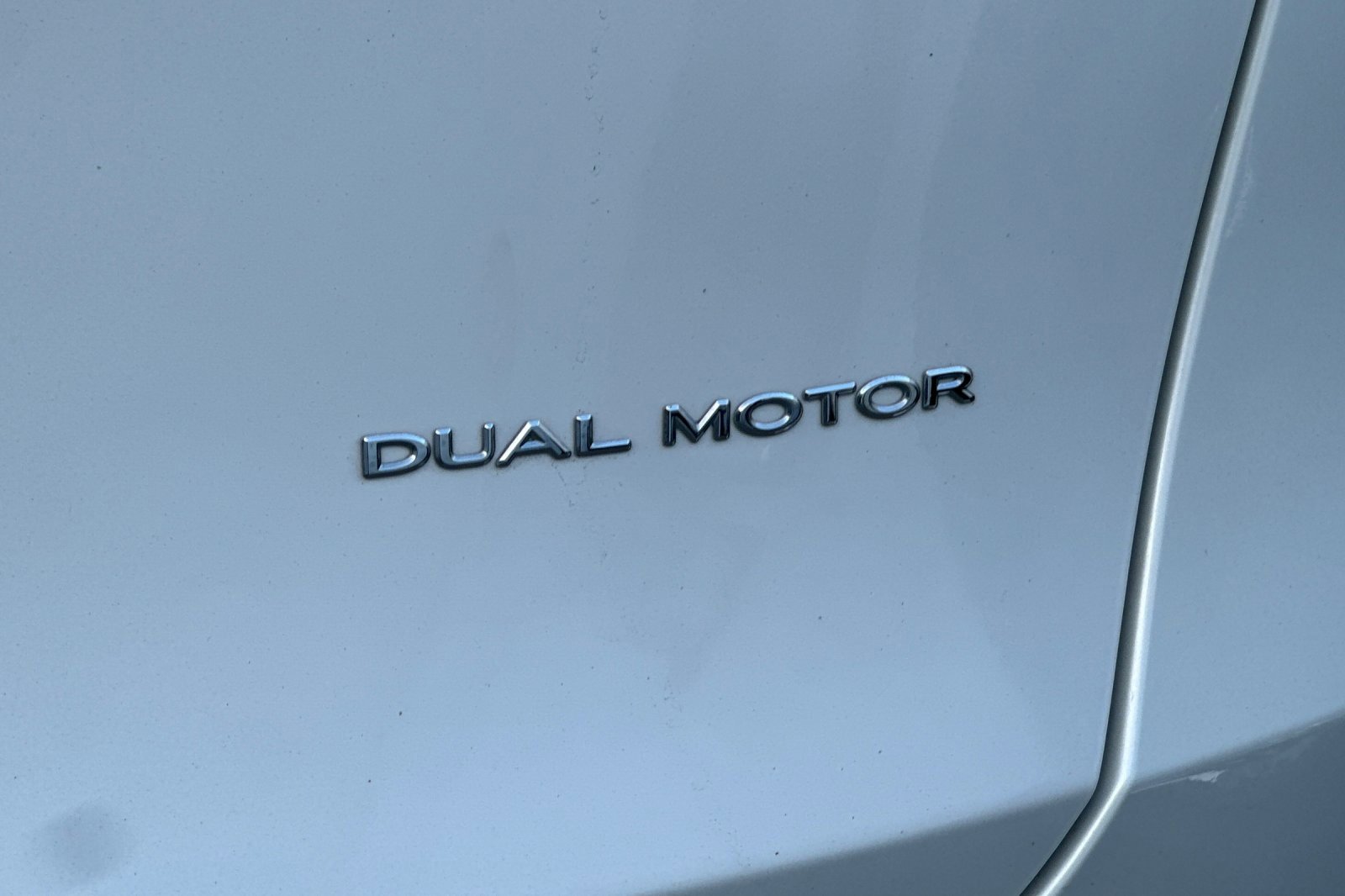 Used 2023 Tesla Model Y Long Range image 9