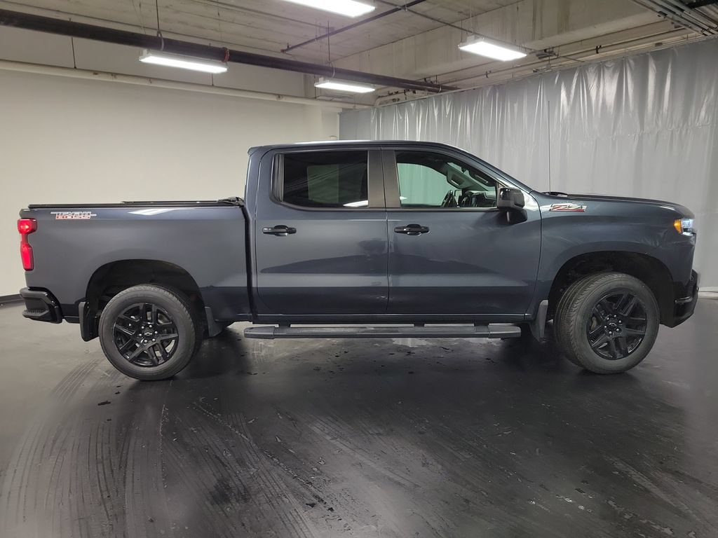 Used 2022 Chevrolet Silverado 1500 LT Trail Boss w/ Convenience Package II AWD/4WD image 9