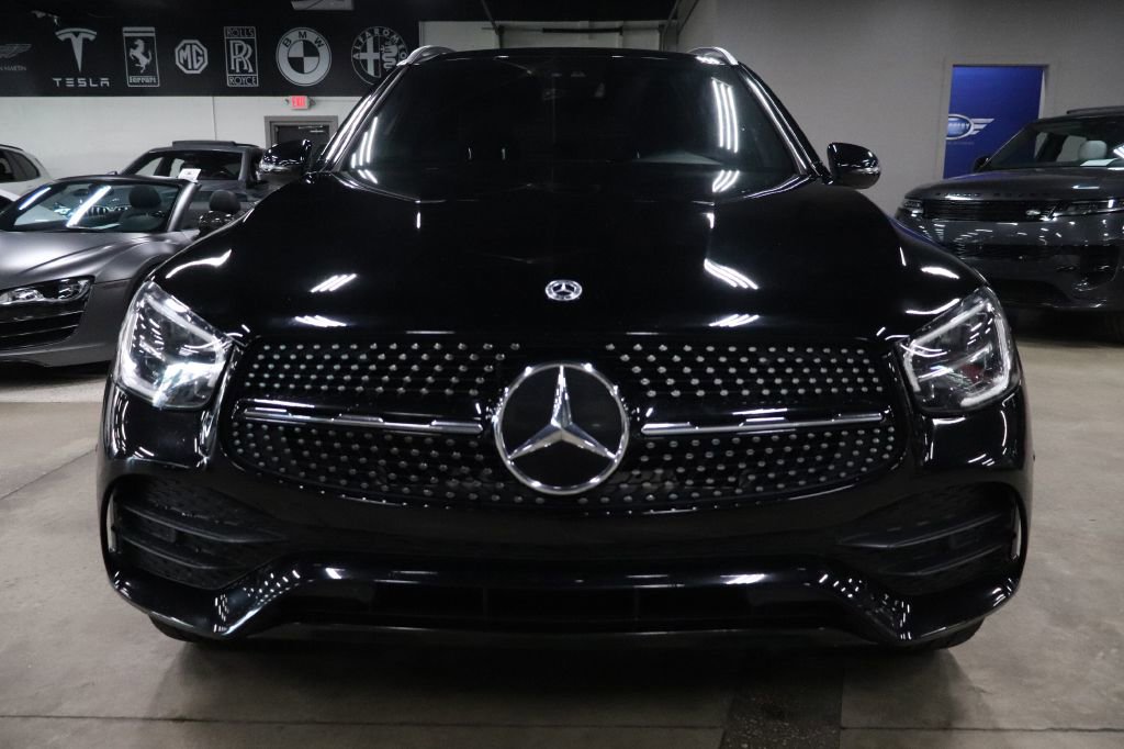 Used 2021 Mercedes-Benz GLC 300 w/ AMG Line image 8