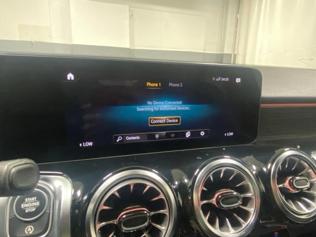 Used 2023 Mercedes-Benz GLB 250 4MATIC image 17