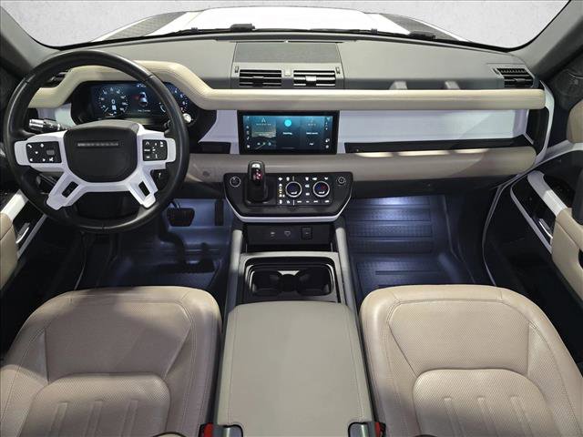 Used 2020 Land Rover Defender 110 HSE image 9