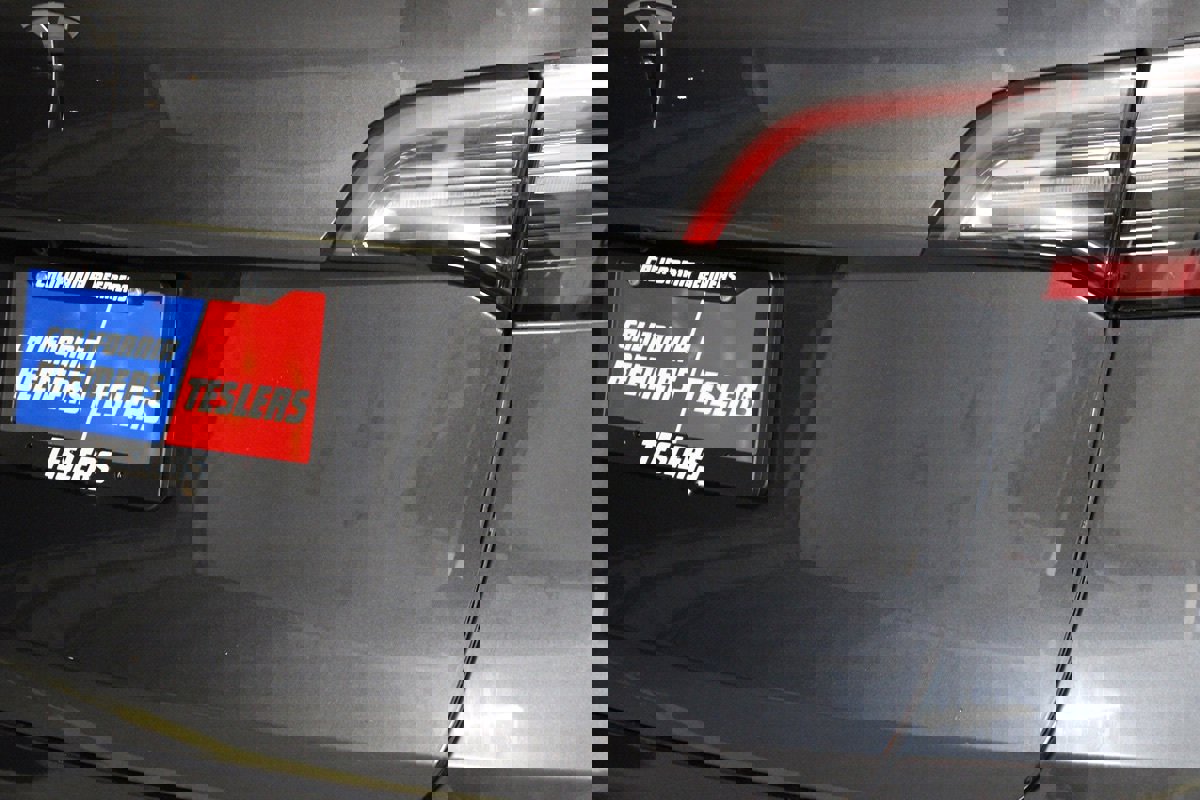 Used 2022 Tesla Model Y Long Range image 6