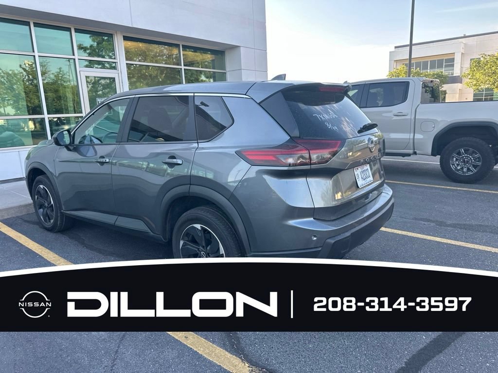 Certified 2025 Nissan Rogue SV AWD/4WD image 7