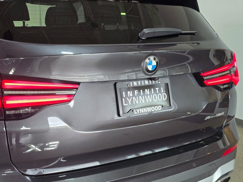 Used 2022 BMW X3 xDrive30i w/ Premium Package 2 image 27