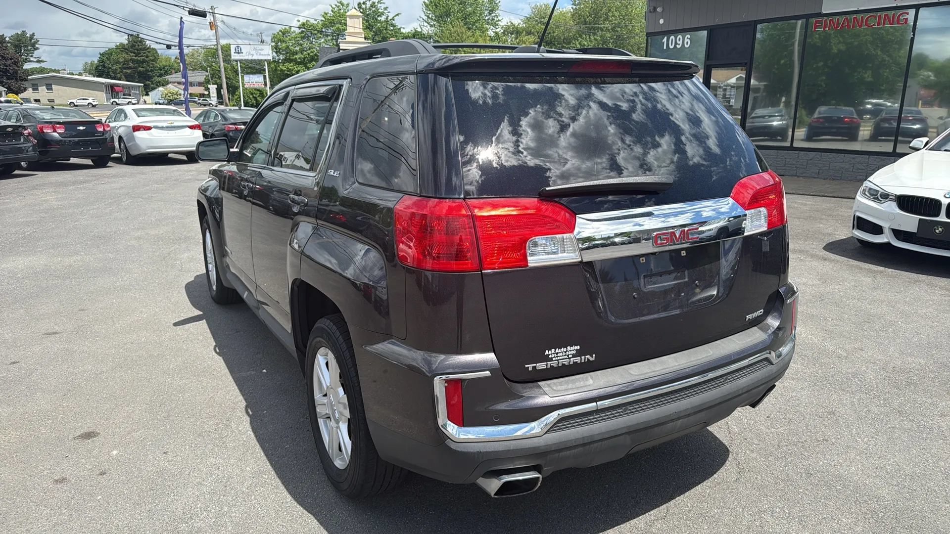 Used 2016 GMC Terrain SLE w/ Driver Alert Package I AWD/4WD image 7