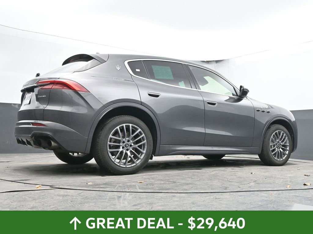 Used 2024 Maserati Grecale GT image 54