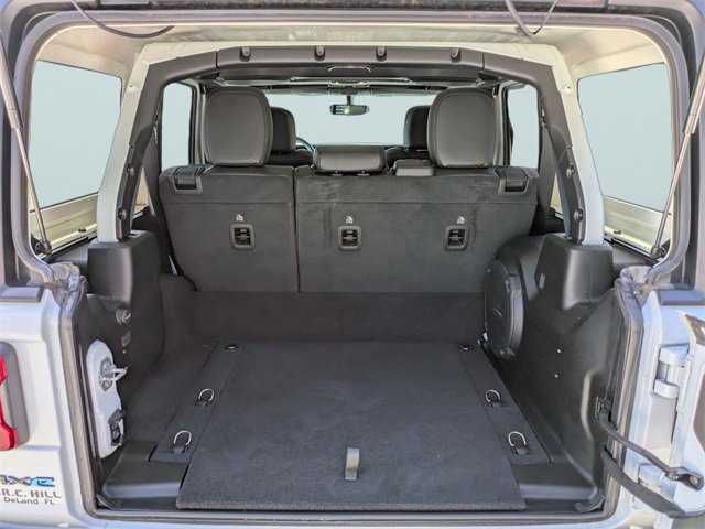 Used 2022 Jeep Wrangler Unlimited Rubicon 4xe w/ Cold Weather Group image 18