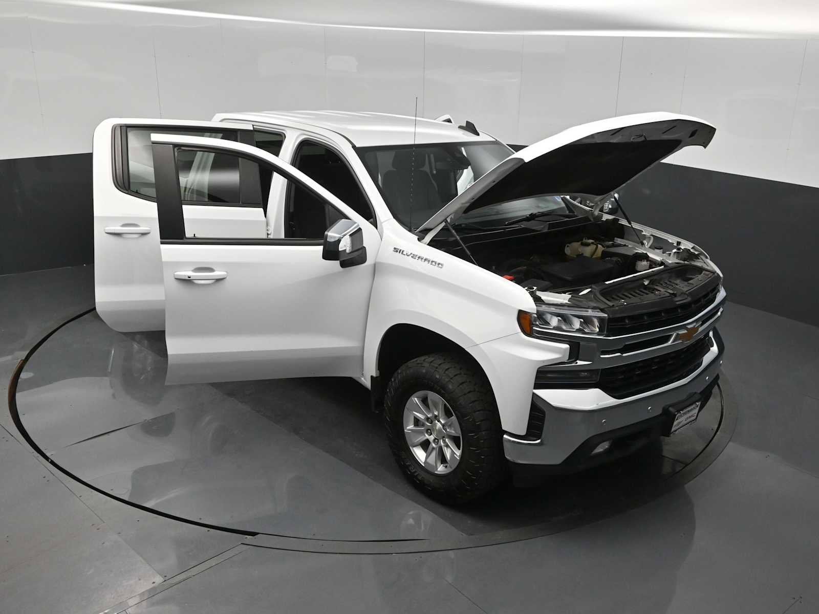 Used 2020 Chevrolet Silverado 1500 LT w/ Convenience Package image 25