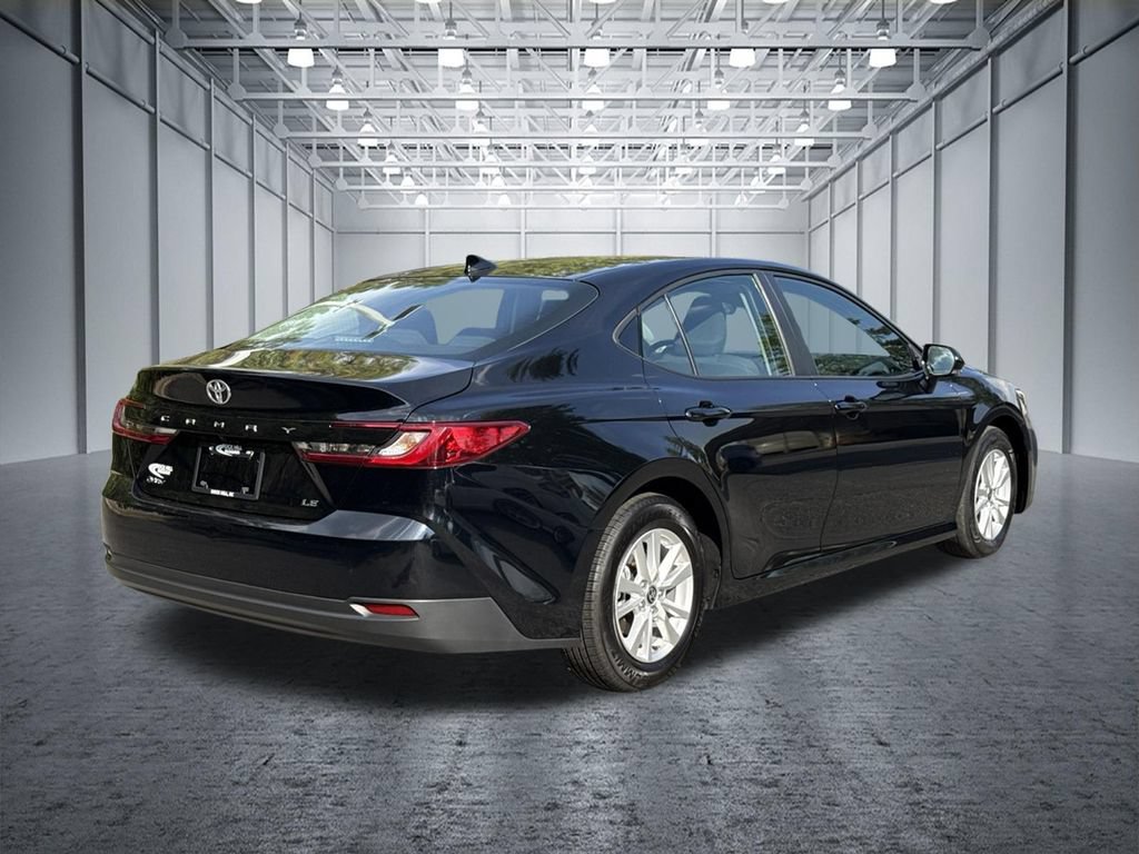 Used 2025 Toyota Camry LE FWD image 9