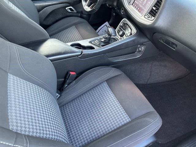 Used 2020 Dodge Challenger SXT w/ Blacktop Package image 35