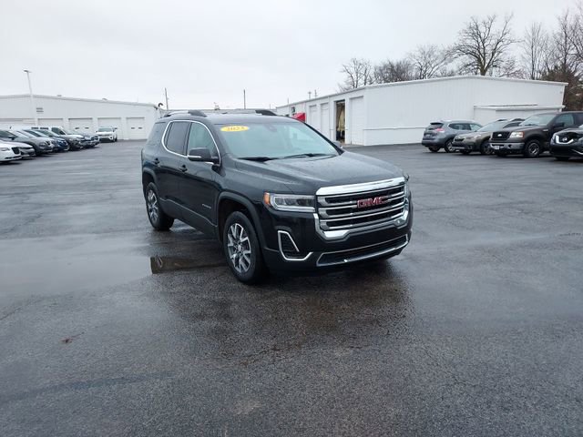 Used 2023 GMC Acadia SLE w/ Driver Convenience Package image 11