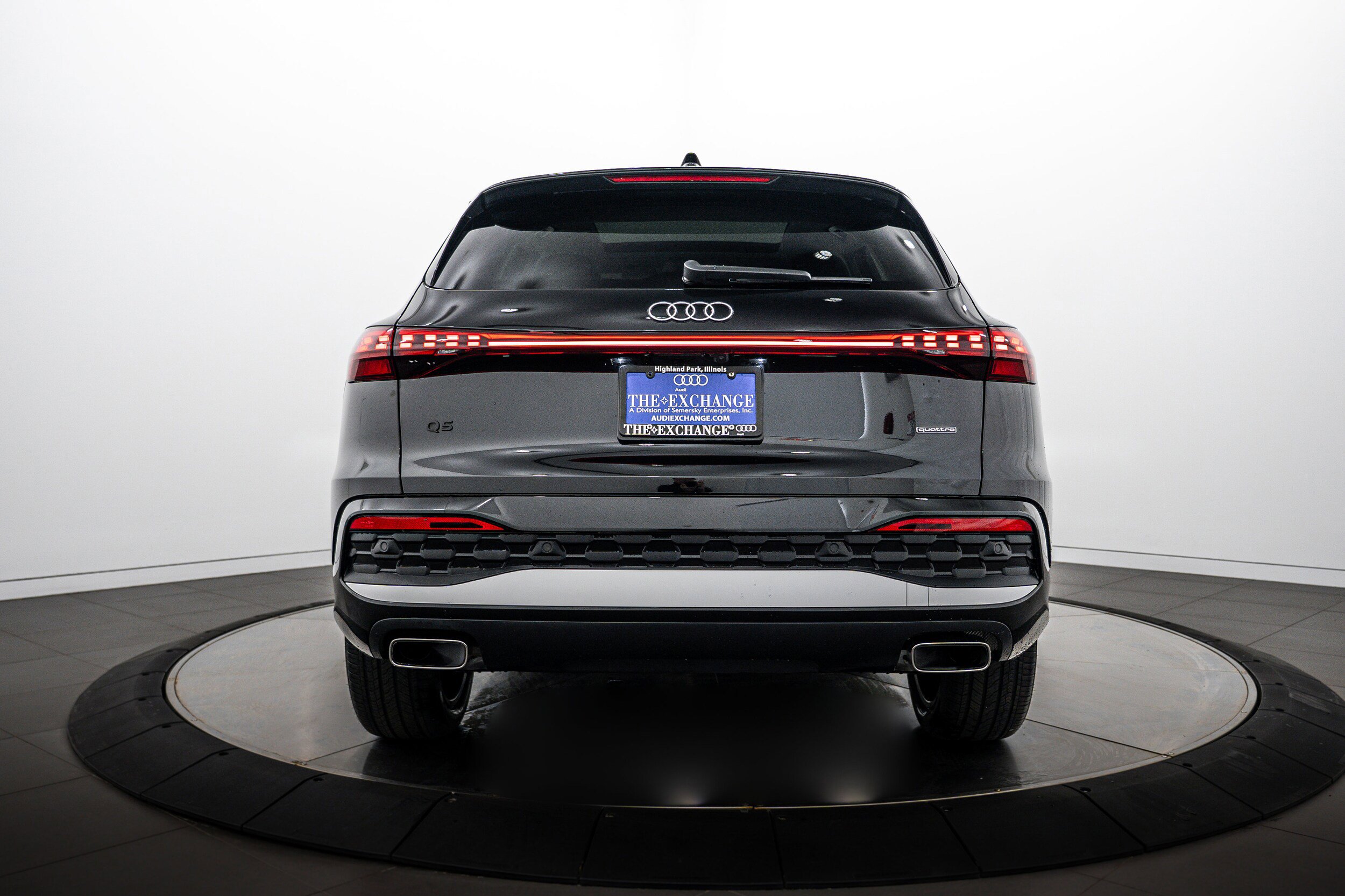 Used 2025 Audi Q5 Premium w/ Premium Plus AWD/4WD image 21