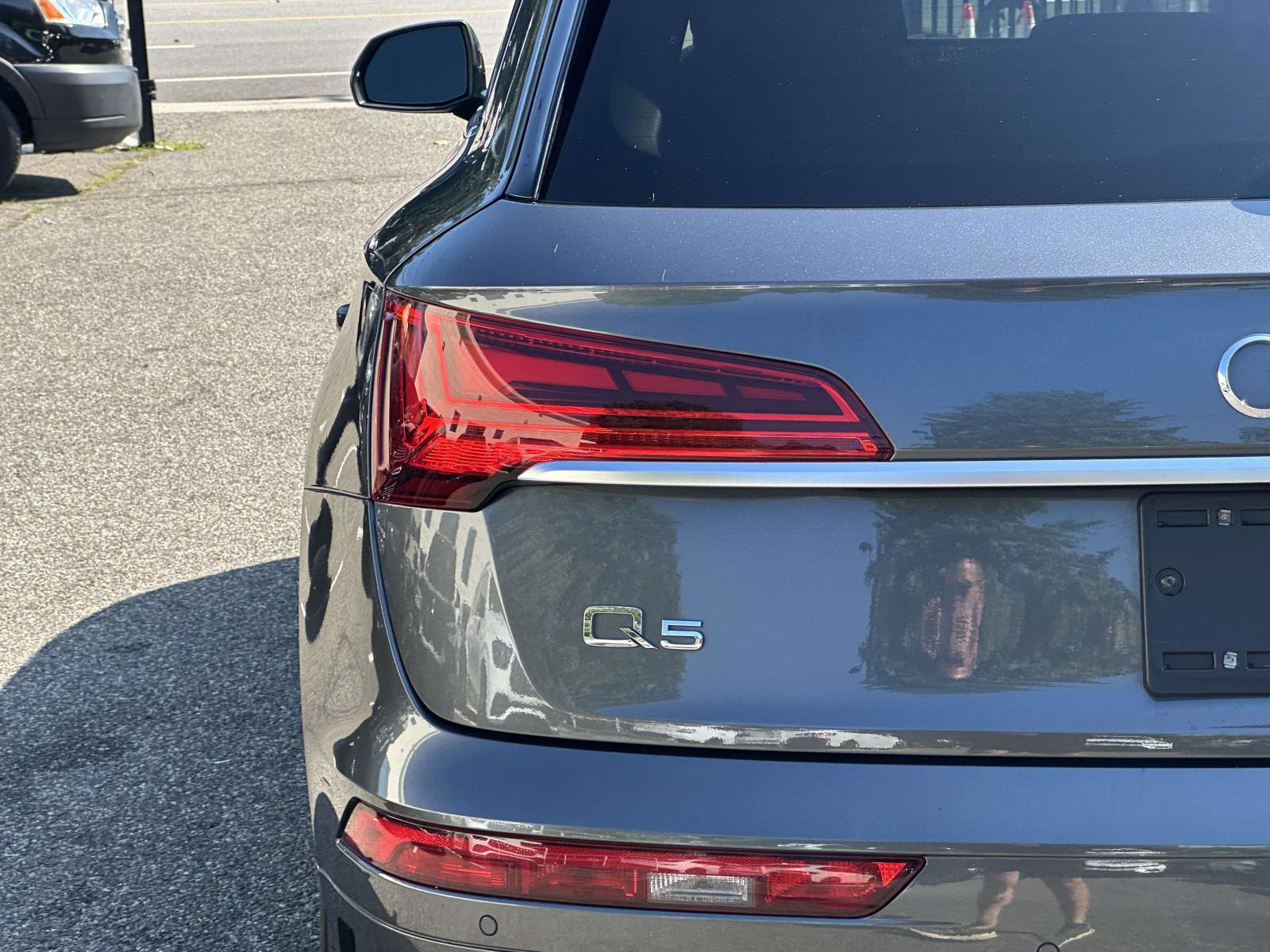 Used 2023 Audi Q5 2.0T Premium Plus image 11