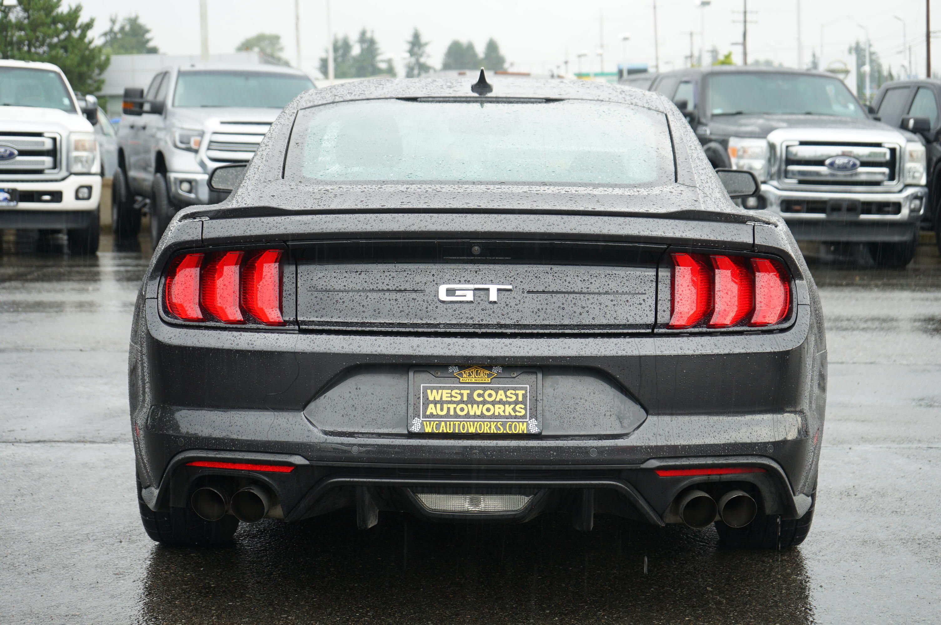 Used 2022 Ford Mustang GT RWD image 4