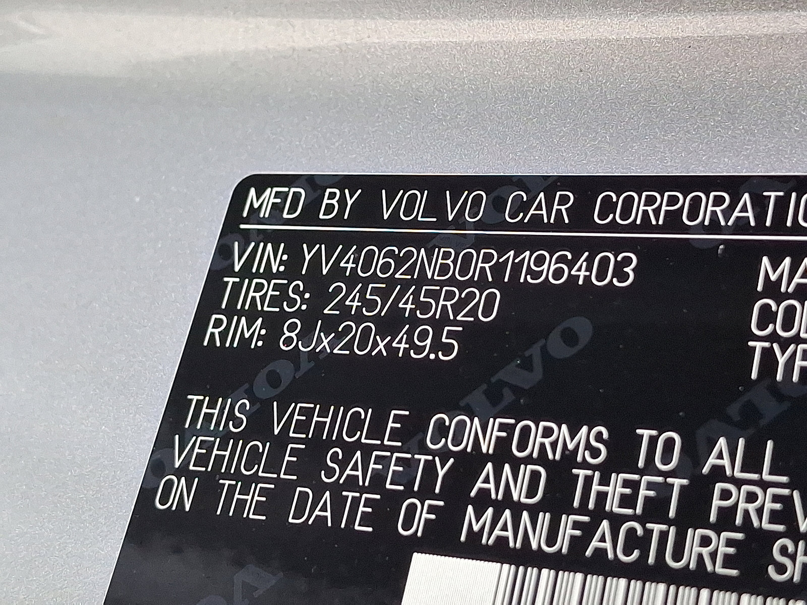 Used 2024 Volvo V90 B6 Cross Country Ultimate image 28