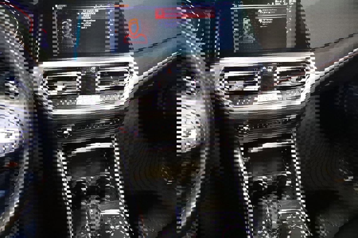 Used 2021 BMW 430i Convertible w/ Premium Package image 50