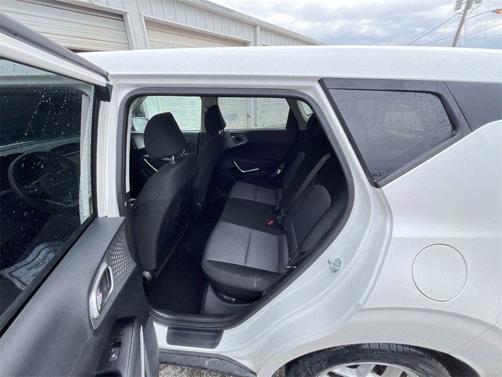Used 2023 Kia Soul S image 22