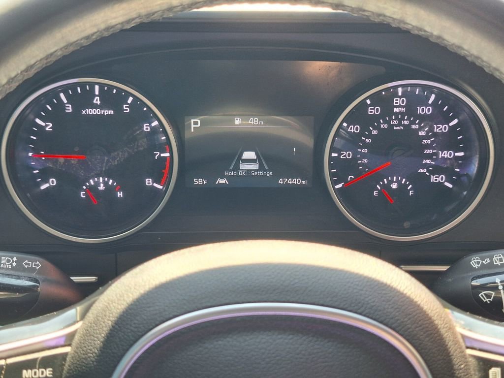 Used 2023 Kia Carnival LX image 15