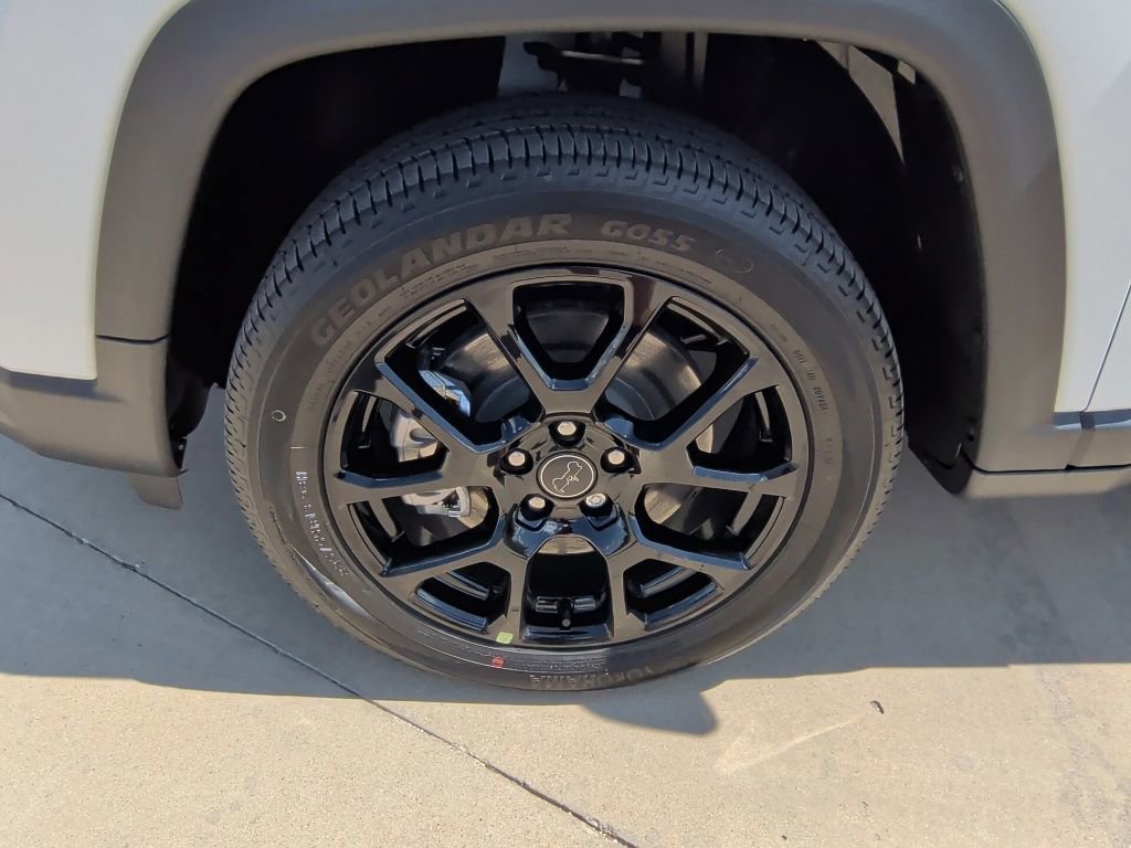New 2026 Jeep Compass Latitude AWD/4WD image 41
