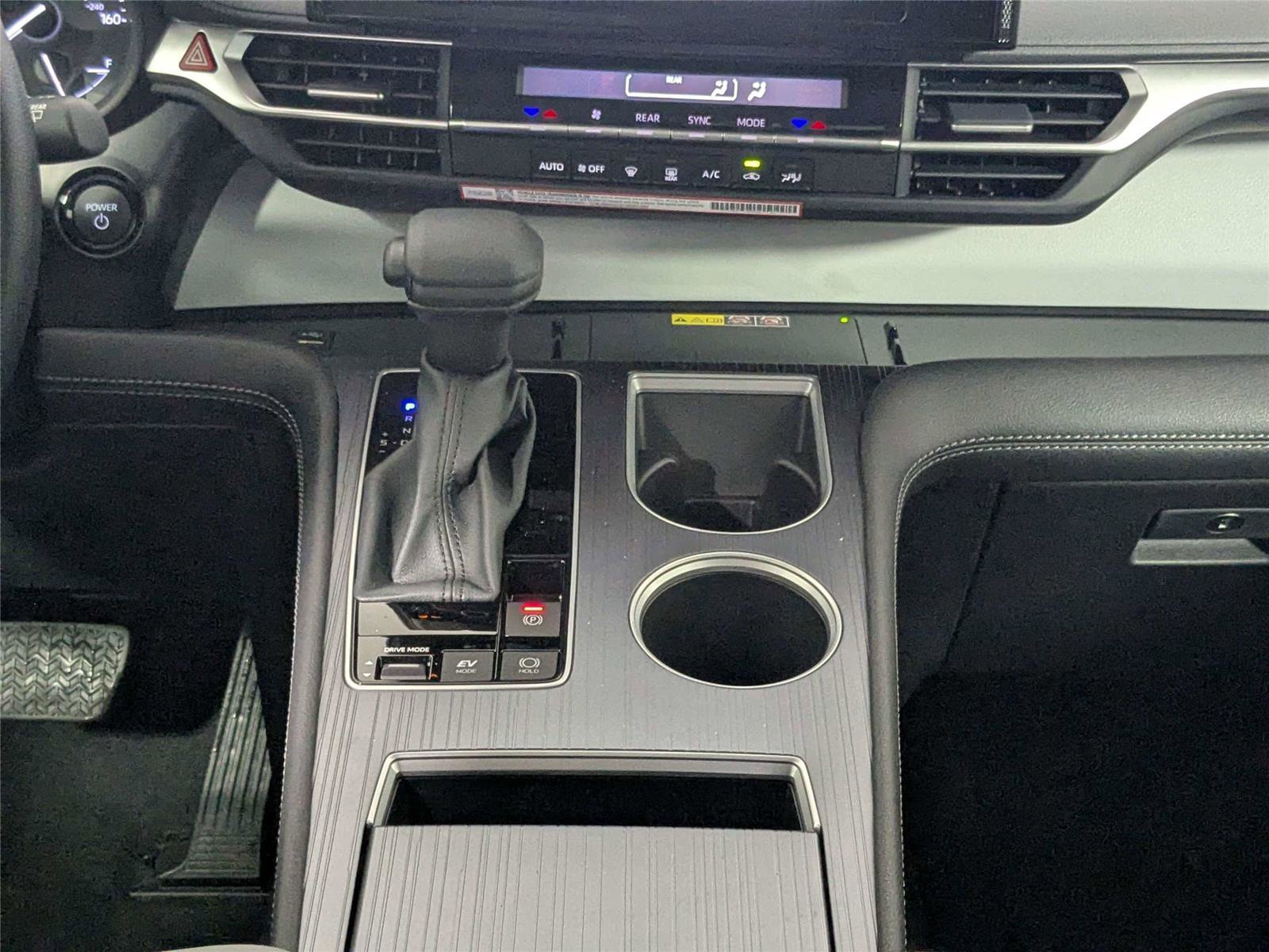 New 2026 Toyota Sienna LE image 30