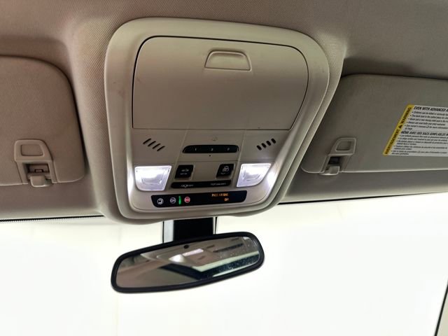 Used 2018 GMC Terrain Denali w/ Comfort Package image 24