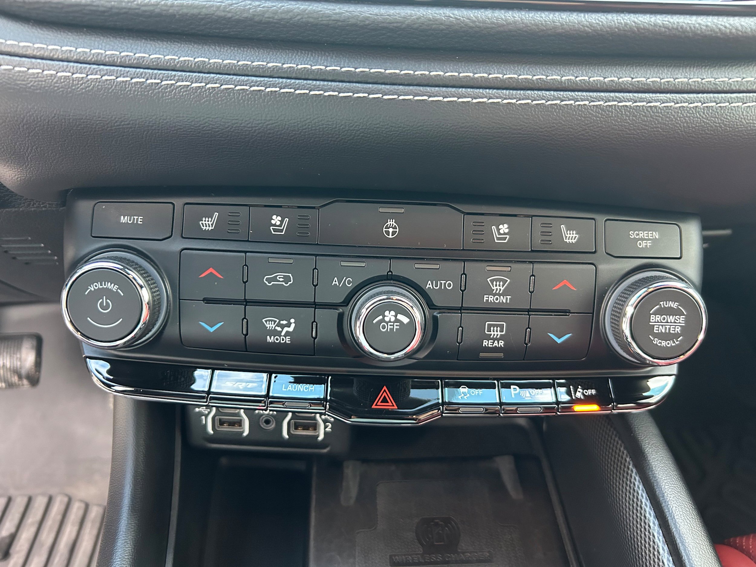 Used 2023 Dodge Durango SRT AWD/4WD image 25