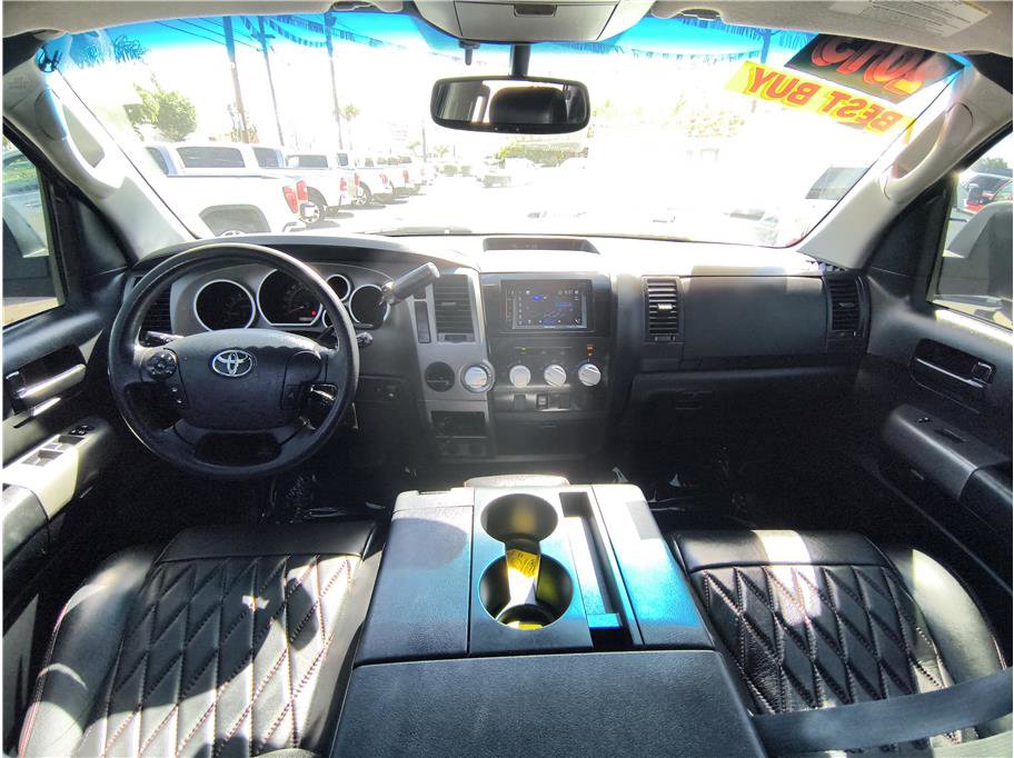 Used 2013 Toyota Tundra 2WD CrewMax w/ Tow Pkg image 8