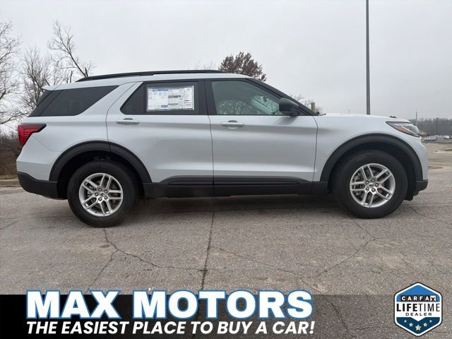 New 2026 Ford Explorer Active image 2