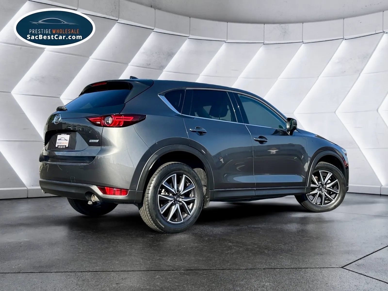 Used 2017 MAZDA CX-5 Grand Touring w/ Premium Package image 8